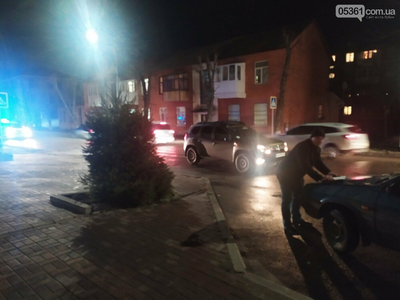 В ЛУБНАХ НА ПІШОХІДНОМУ ПЕРЕХОДІ ЗБИЛИ ДІВЧИНКУ, фото-1 В ЛУБНАХ НА ПІШОХІДНОМУ ПЕРЕХОДІ ЗБИЛИ ДІВЧИНКУ, фото-1