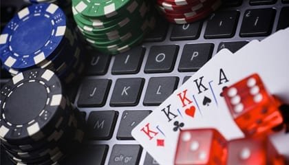Казино в интернете действующие казино с покером